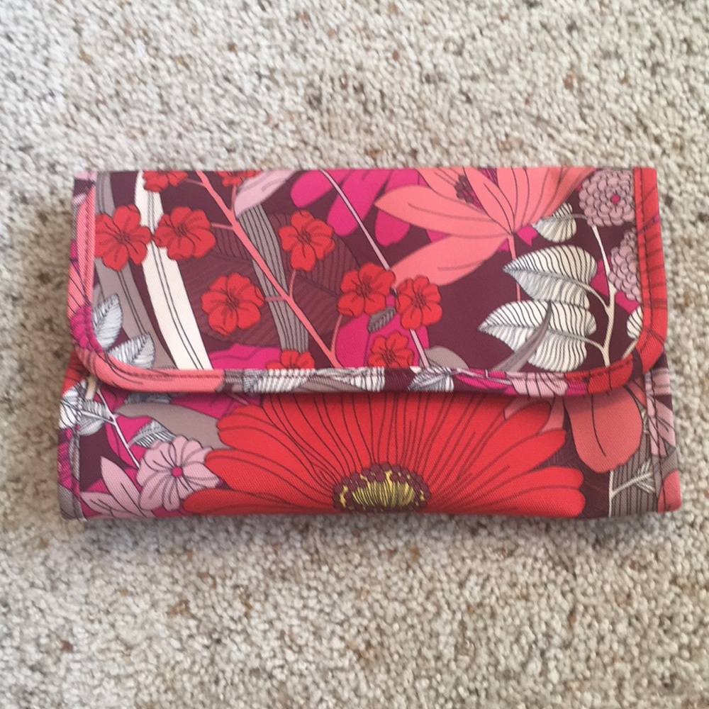 Vera Bradley Bohemian Blooms make up brush case